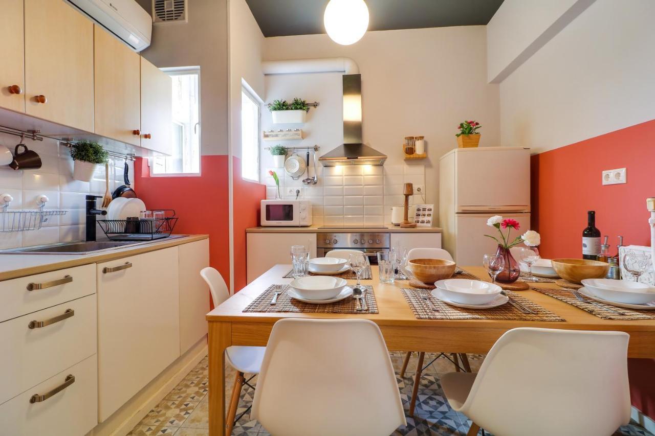 Spacious Central Flat☆3Min To Metro☆Ac|Netflix|Pc Atenas Exterior foto